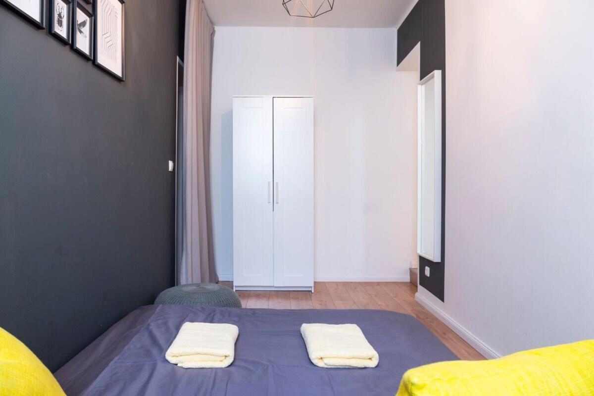 2 Bedroom In Great Location In Kreuzberg Berlin Exterior photo